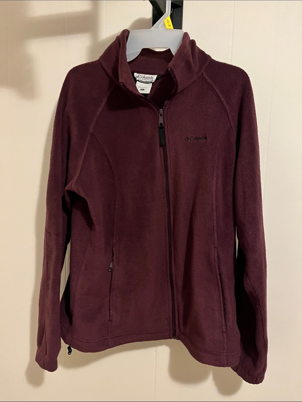 Columbia Women's Full-Zip Fleece Jacket in Burgundy